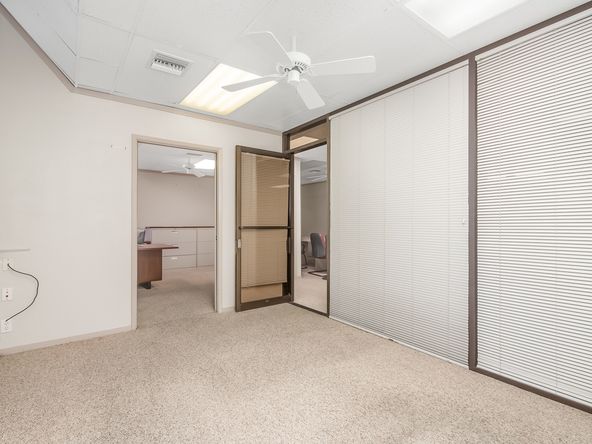 Professional Office Space Located Off Shaw Ave: 1241 E Shaw Ave, Fresno, CA 93710